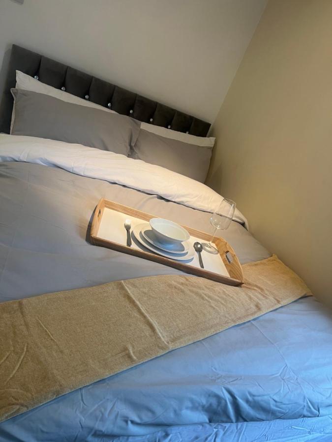 Large Modern Studio Flat Διαμέρισμα Λονδίνο Εξωτερικό φωτογραφία