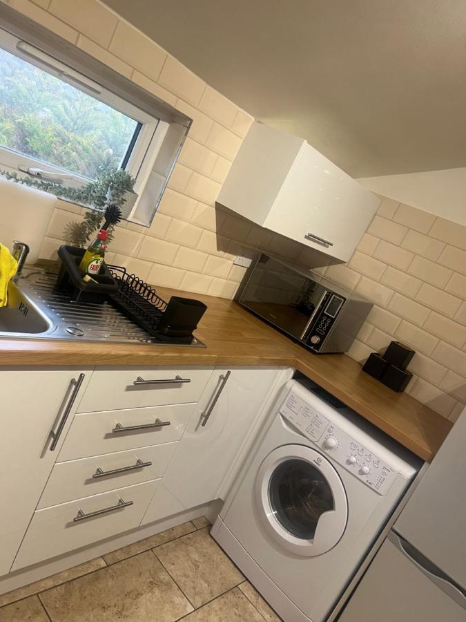 Large Modern Studio Flat Διαμέρισμα Λονδίνο Εξωτερικό φωτογραφία