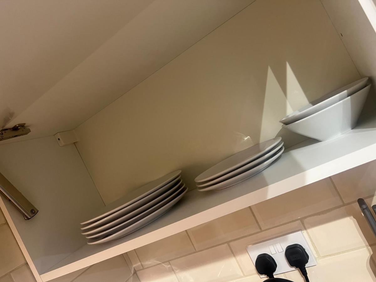 Large Modern Studio Flat Διαμέρισμα Λονδίνο Εξωτερικό φωτογραφία